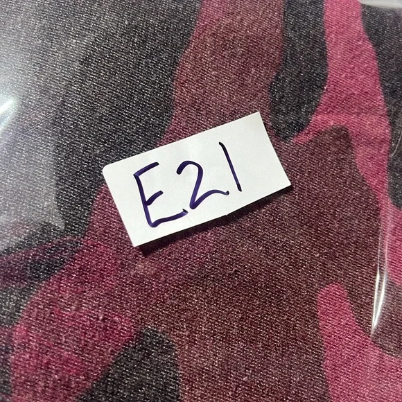 PINK Victoria’s Secret hoodie - Picture 6 of 6